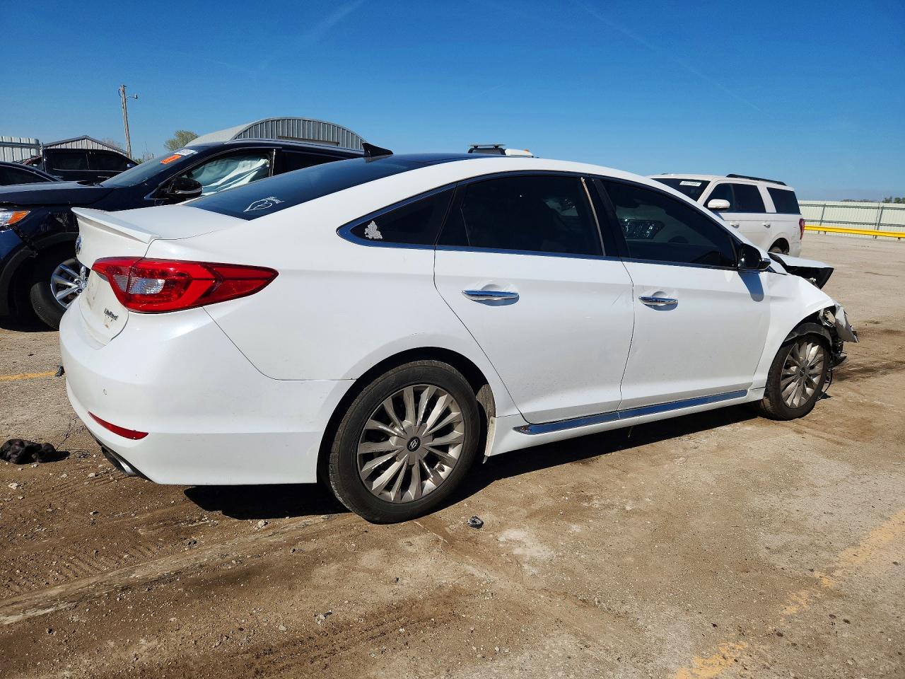 2015 Hyundai Sonata Limited White vin: 5NPE34AF7FH016893