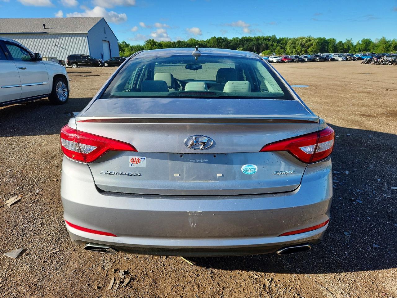 2015 Hyundai Sonata Sport Серебряный vin: 5NPE34AF7FH032916