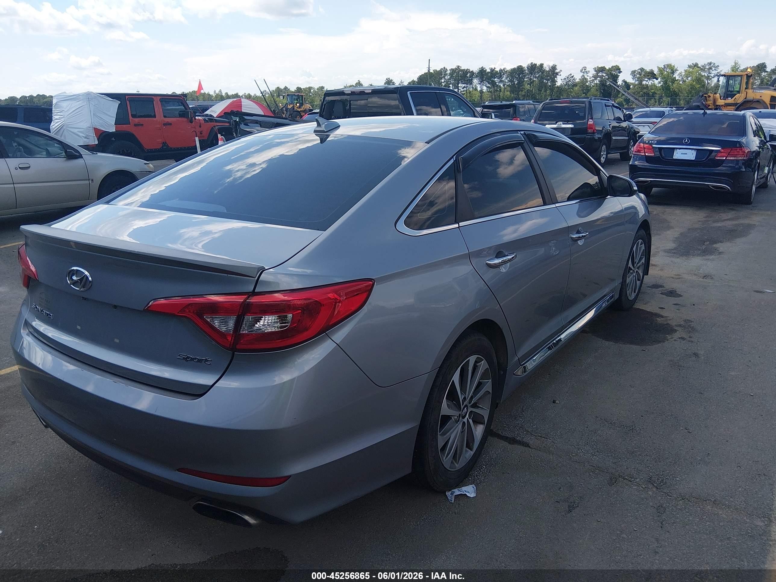 2015 Hyundai Sonata Sport Серебряный vin: 5NPE34AF7FH050896