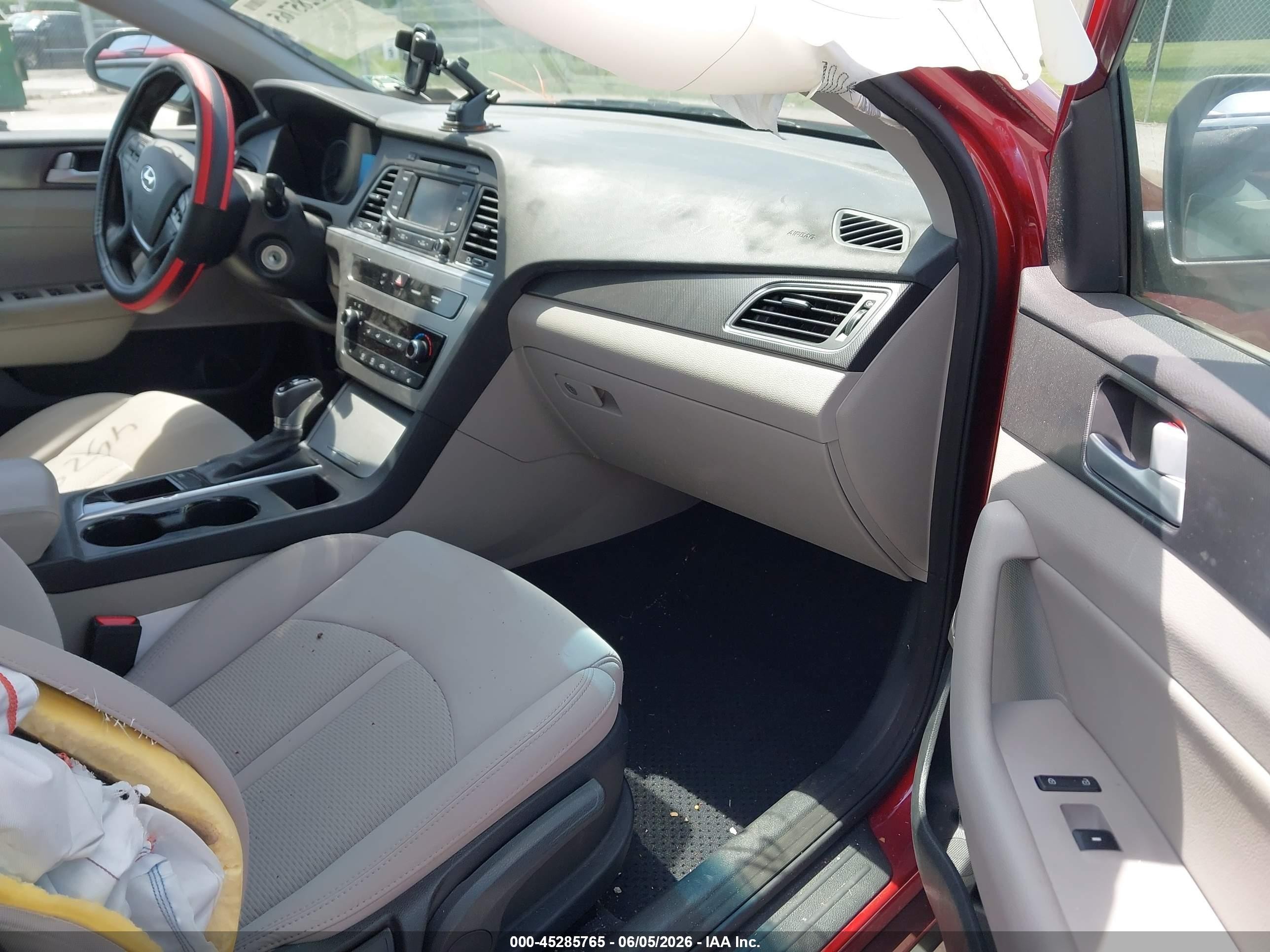 2015 Hyundai Sonata Sport Красный vin: 5NPE34AF7FH051952