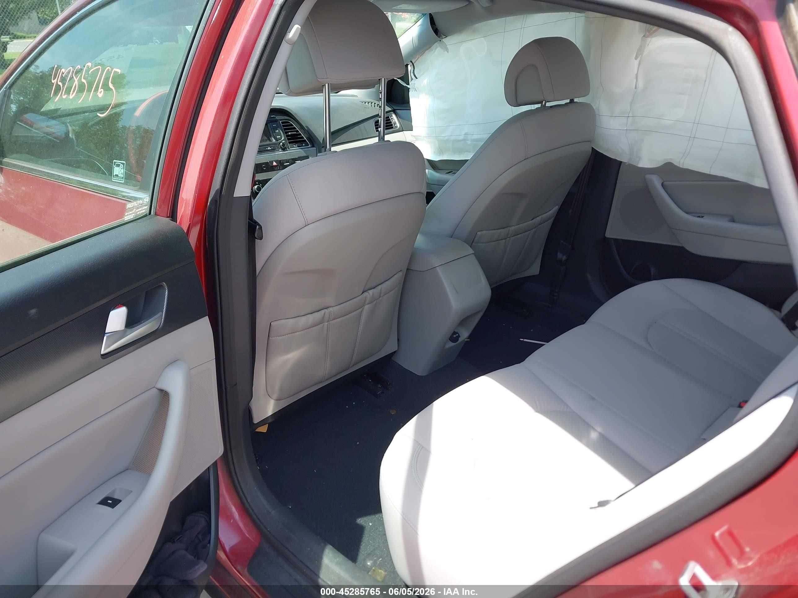 2015 Hyundai Sonata Sport Красный vin: 5NPE34AF7FH051952