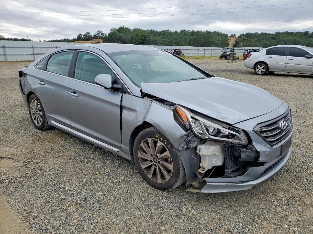 2015 Hyundai Sonata Sport Silver vin: 5NPE34AF7FH056617