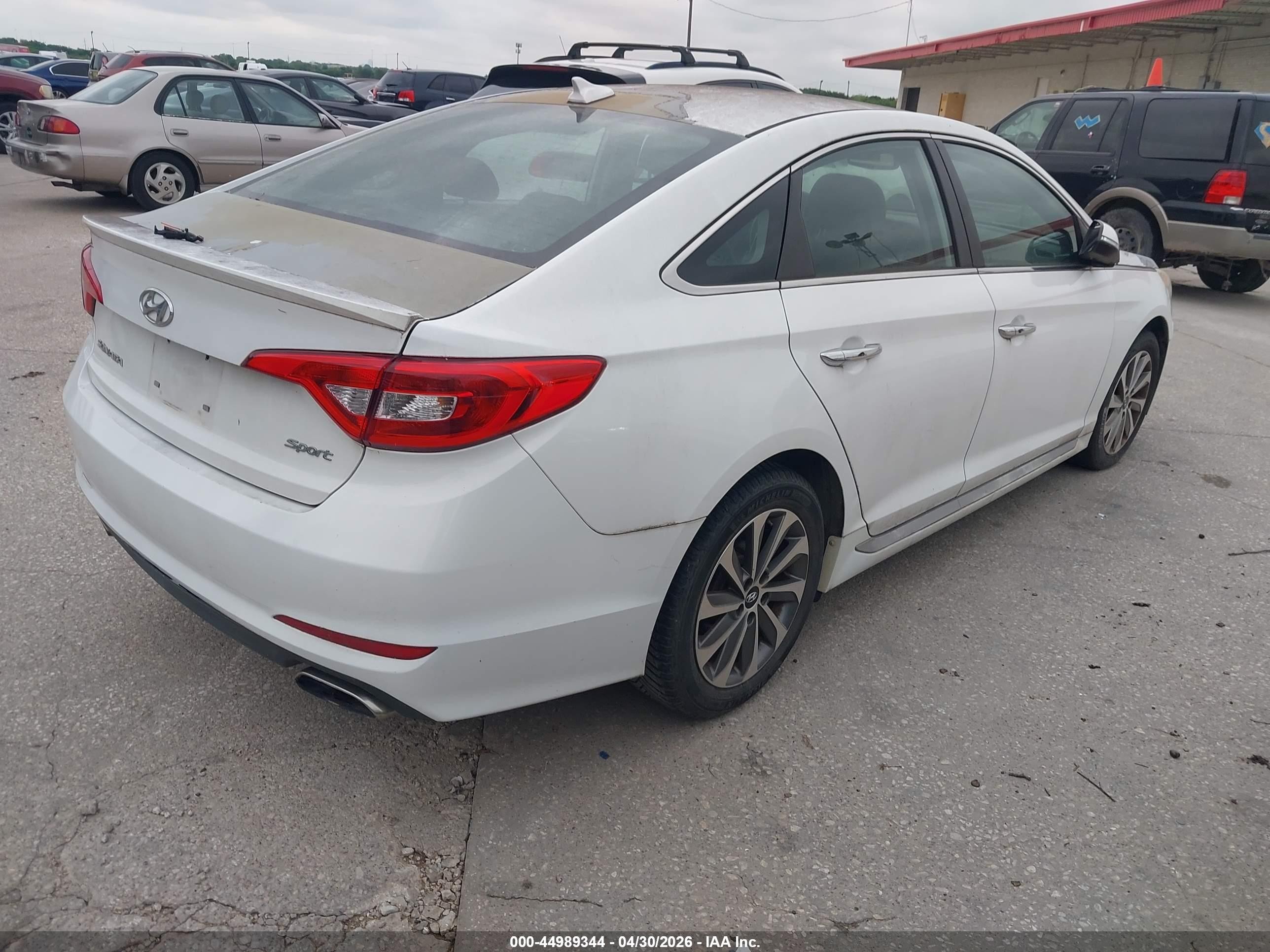 2015 Hyundai Sonata Sport White vin: 5NPE34AF7FH067861