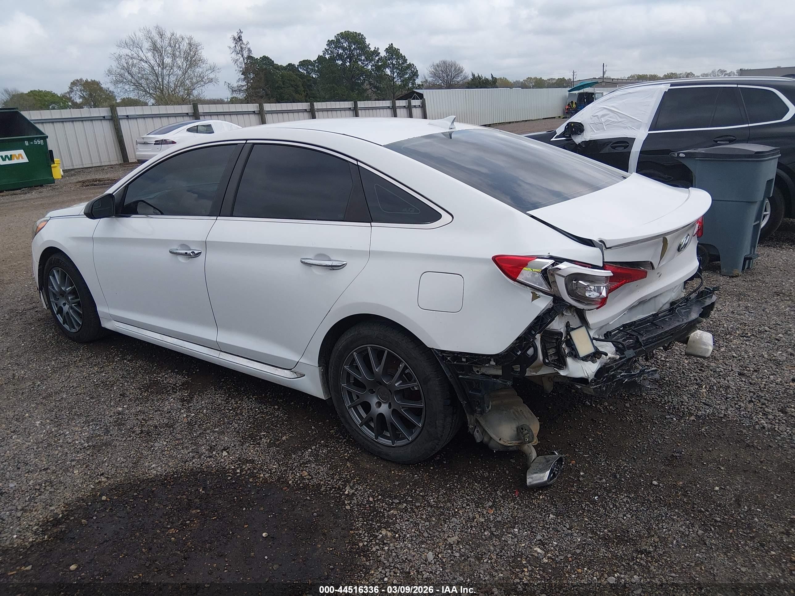 2015 Hyundai Sonata Sport White vin: 5NPE34AF7FH071067