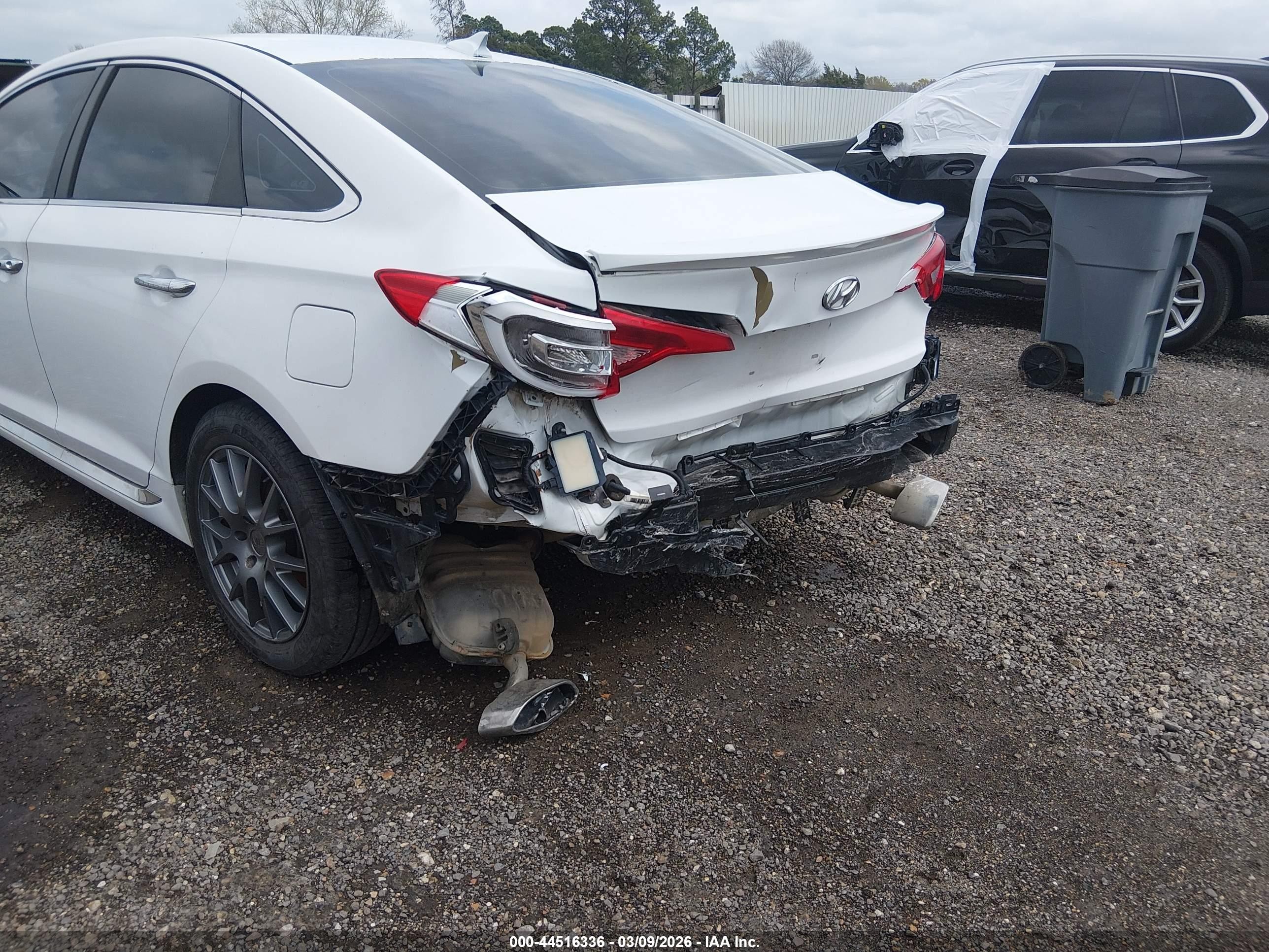 2015 Hyundai Sonata Sport White vin: 5NPE34AF7FH071067