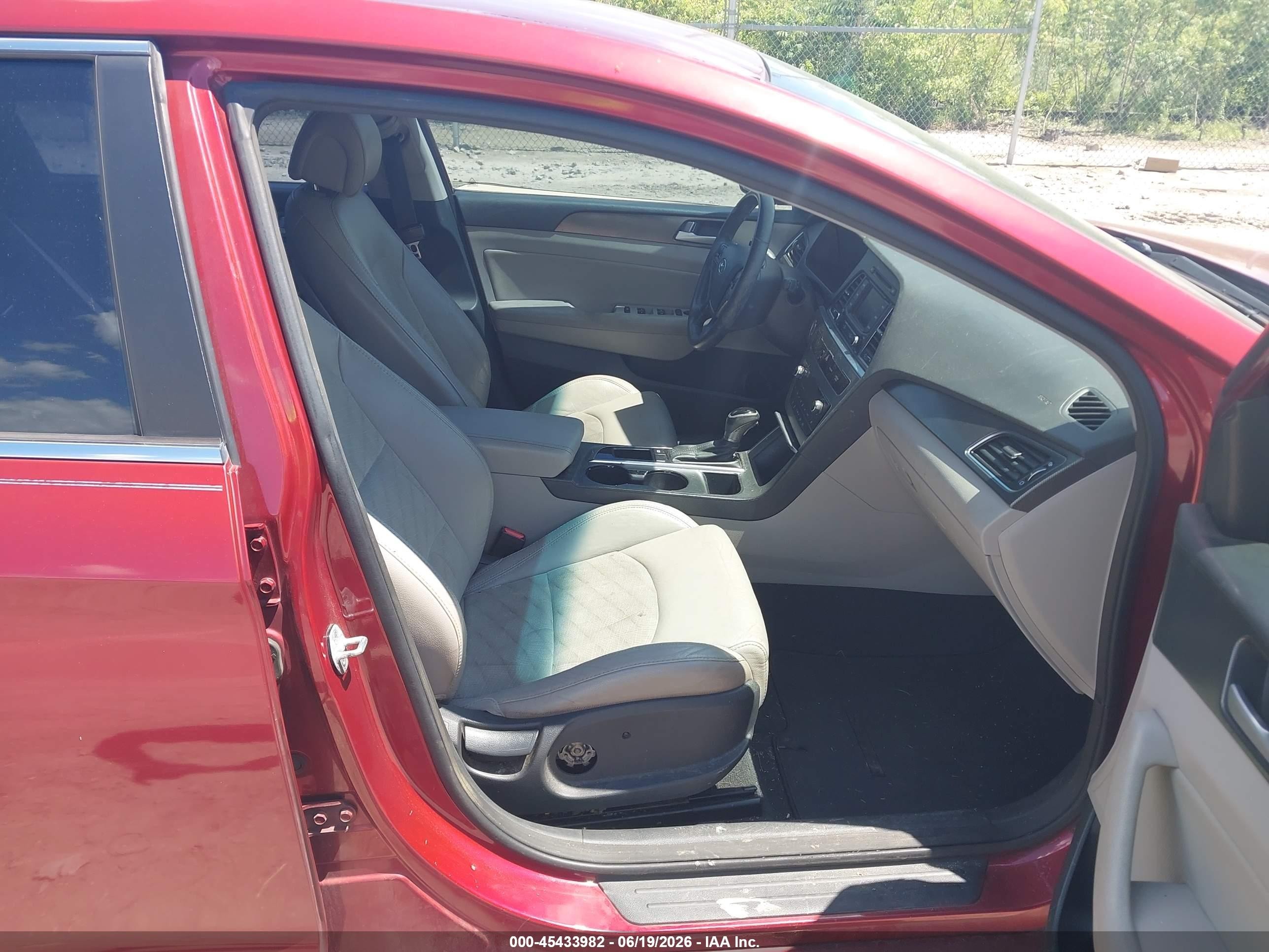 2015 Hyundai Sonata Sport Red vin: 5NPE34AF7FH099354