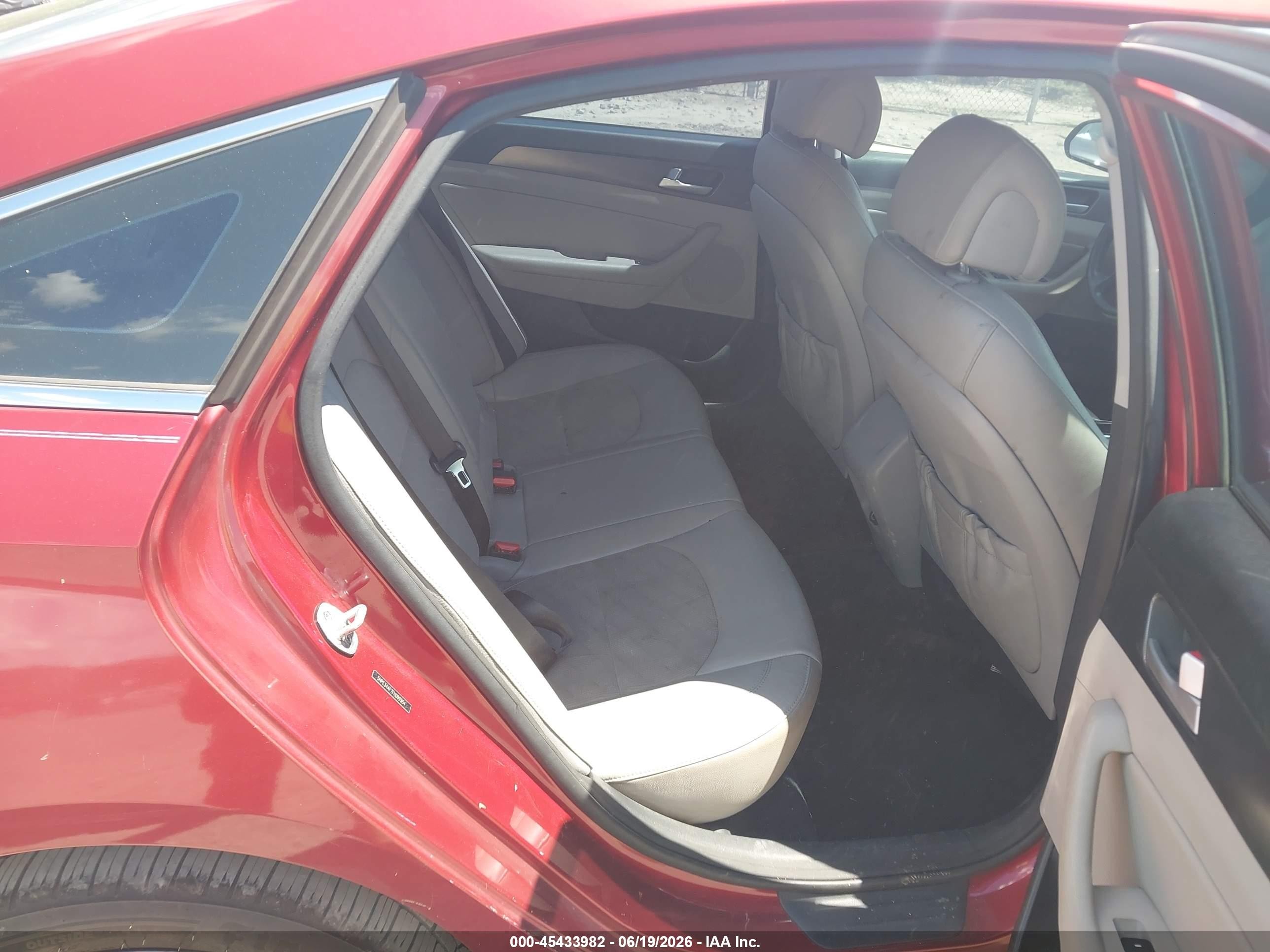 2015 Hyundai Sonata Sport Red vin: 5NPE34AF7FH099354