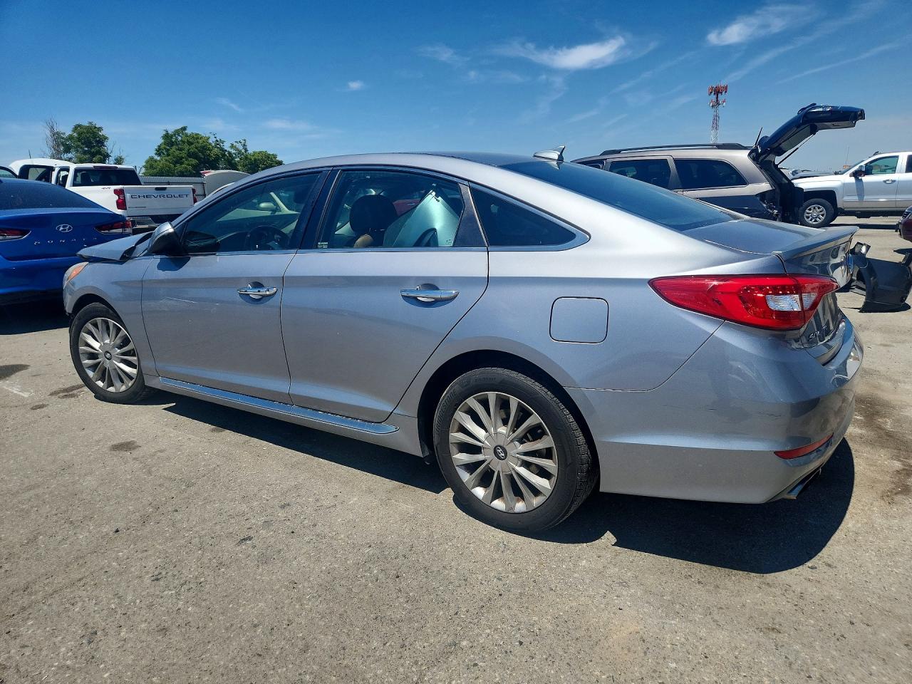 2015 Hyundai Sonata Limited Silver vin: 5NPE34AF7FH102057