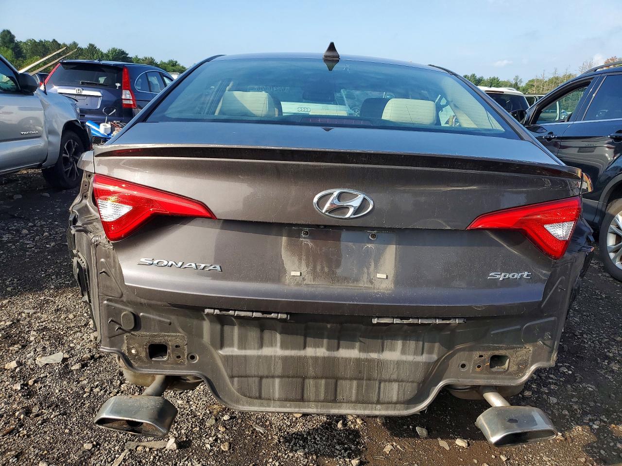 2015 Hyundai Sonata Sport Gray vin: 5NPE34AF7FH102656