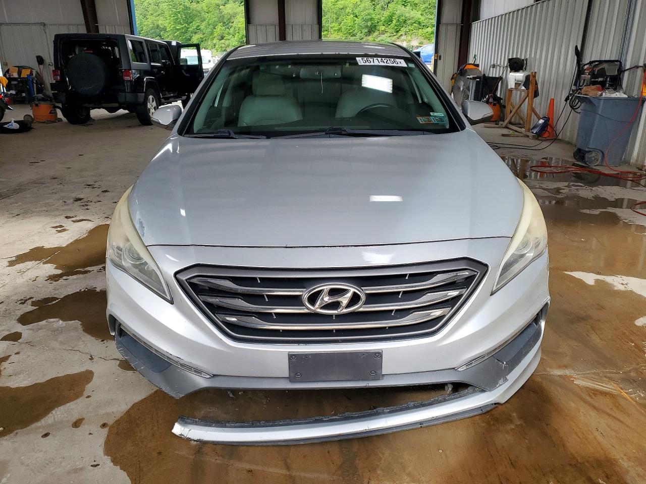 2015 Hyundai Sonata Sport Silver vin: 5NPE34AF7FH104424
