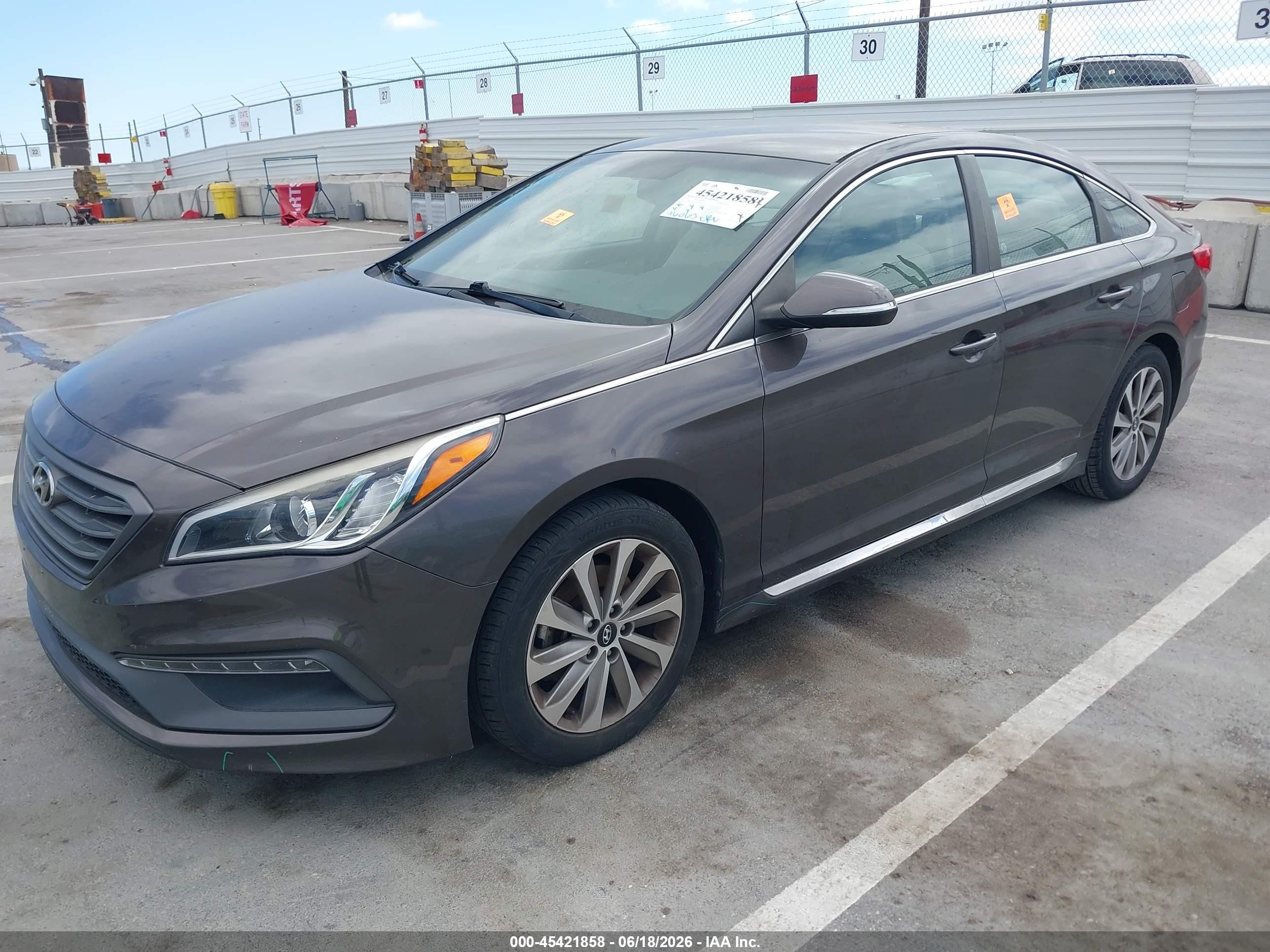 2015 Hyundai Sonata Sport Gray vin: 5NPE34AF7FH106870