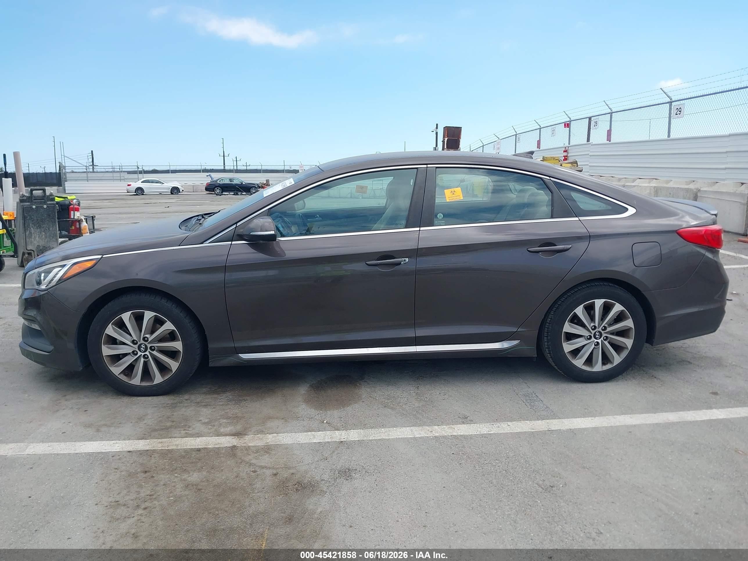 2015 Hyundai Sonata Sport Gray vin: 5NPE34AF7FH106870