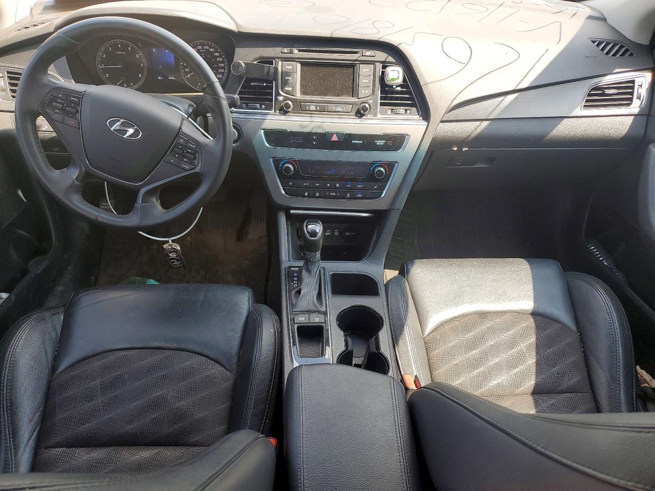 2015 Hyundai Sonata Sport Белый vin: 5NPE34AF7FH116122