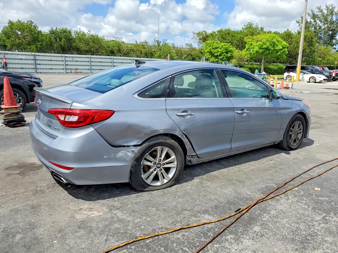 2015 Hyundai Sonata Sport Gray vin: 5NPE34AF7FH124222