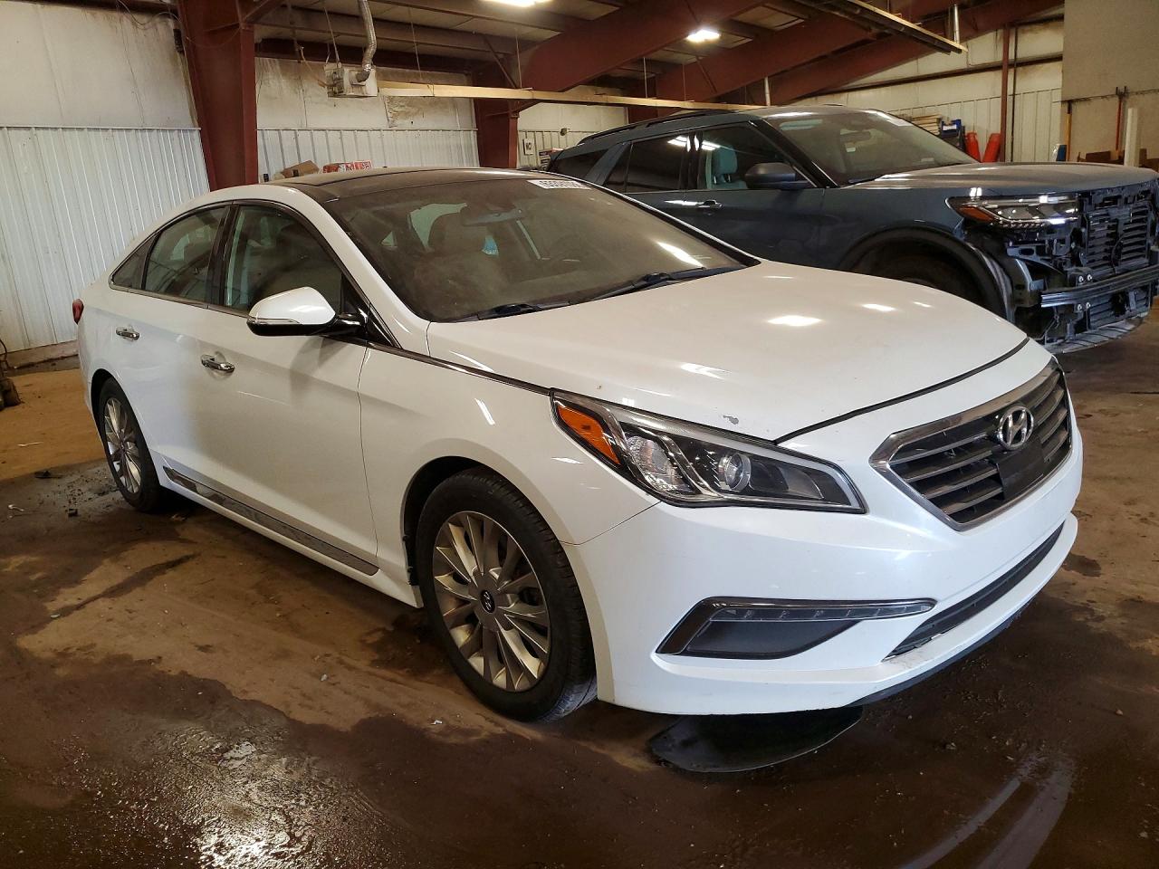 2015 Hyundai Sonata Limited White vin: 5NPE34AF7FH124429