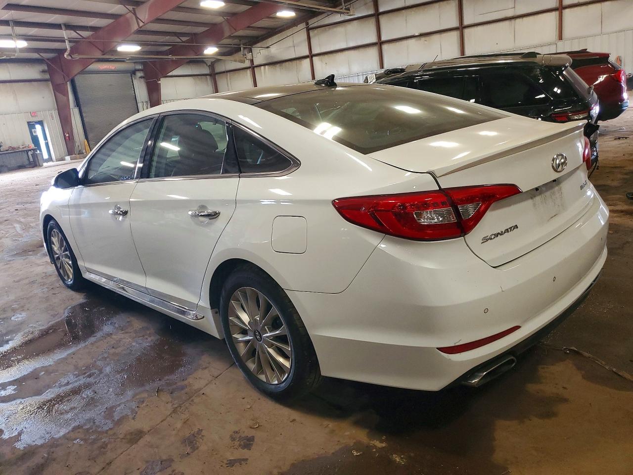 2015 Hyundai Sonata Limited White vin: 5NPE34AF7FH124429