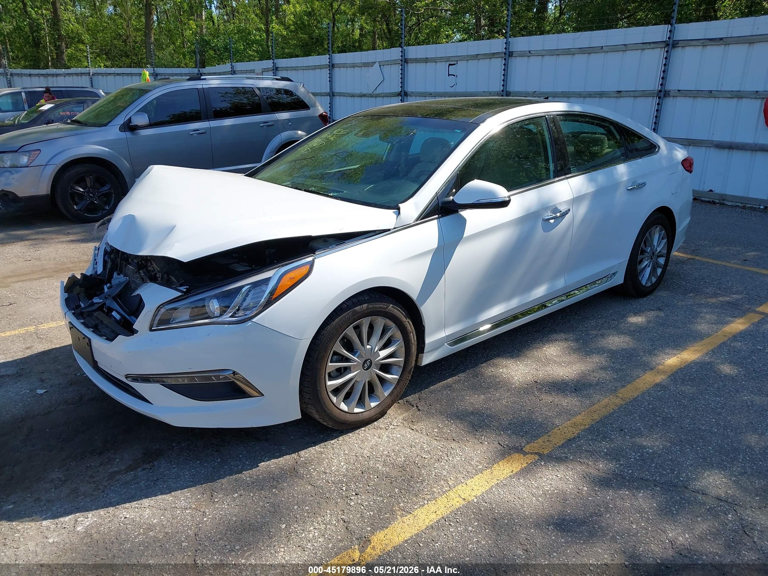 2015 Hyundai Sonata Limited Белый vin: 5NPE34AF7FH158757