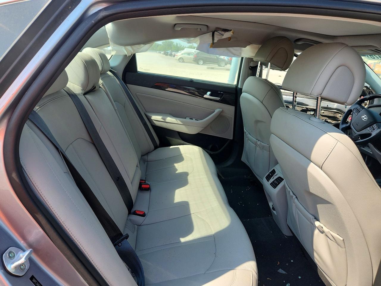 2015 Hyundai Sonata Limited Silver vin: 5NPE34AF7FH169628