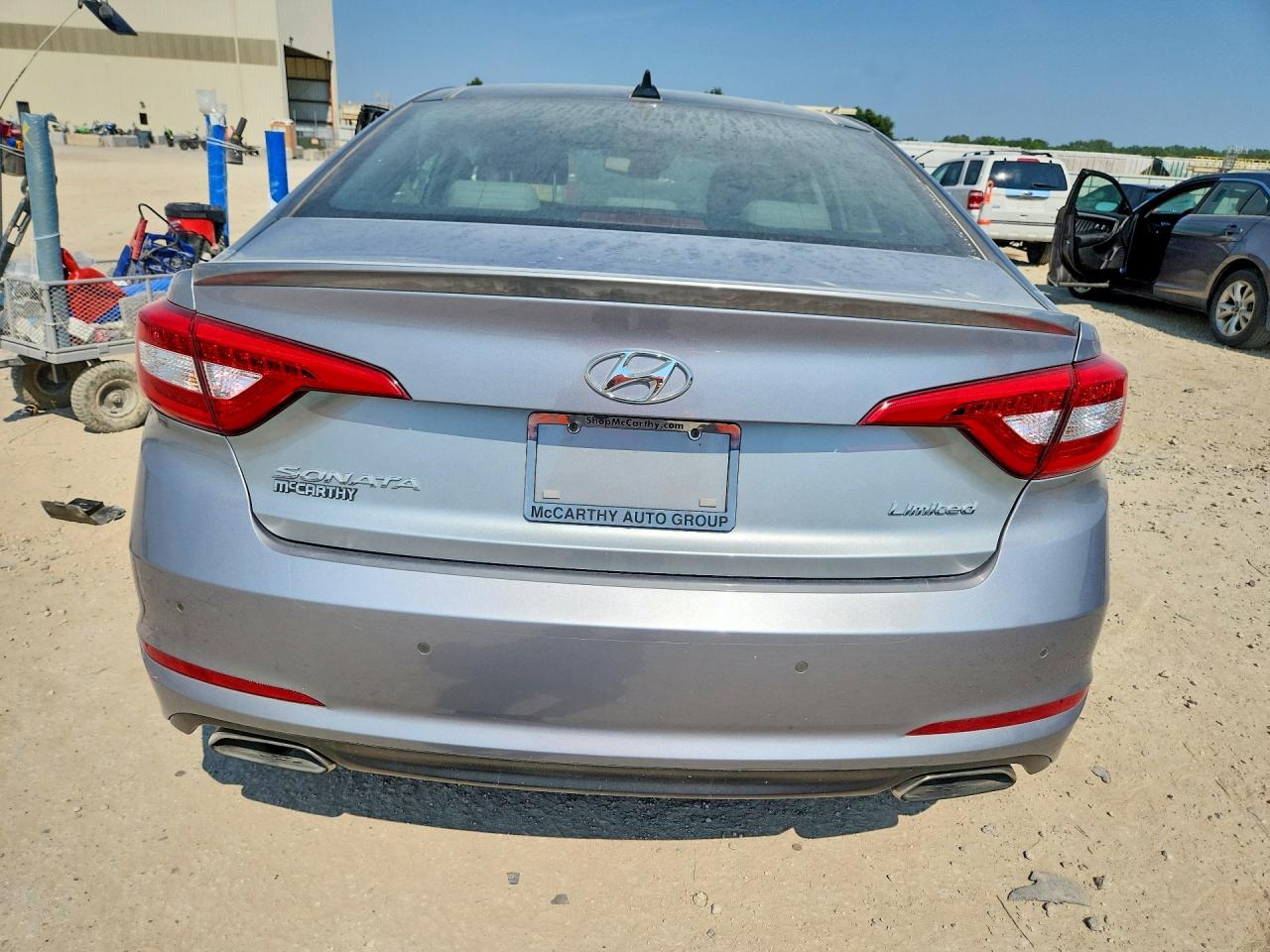 2015 Hyundai Sonata Limited Silver vin: 5NPE34AF7FH169628