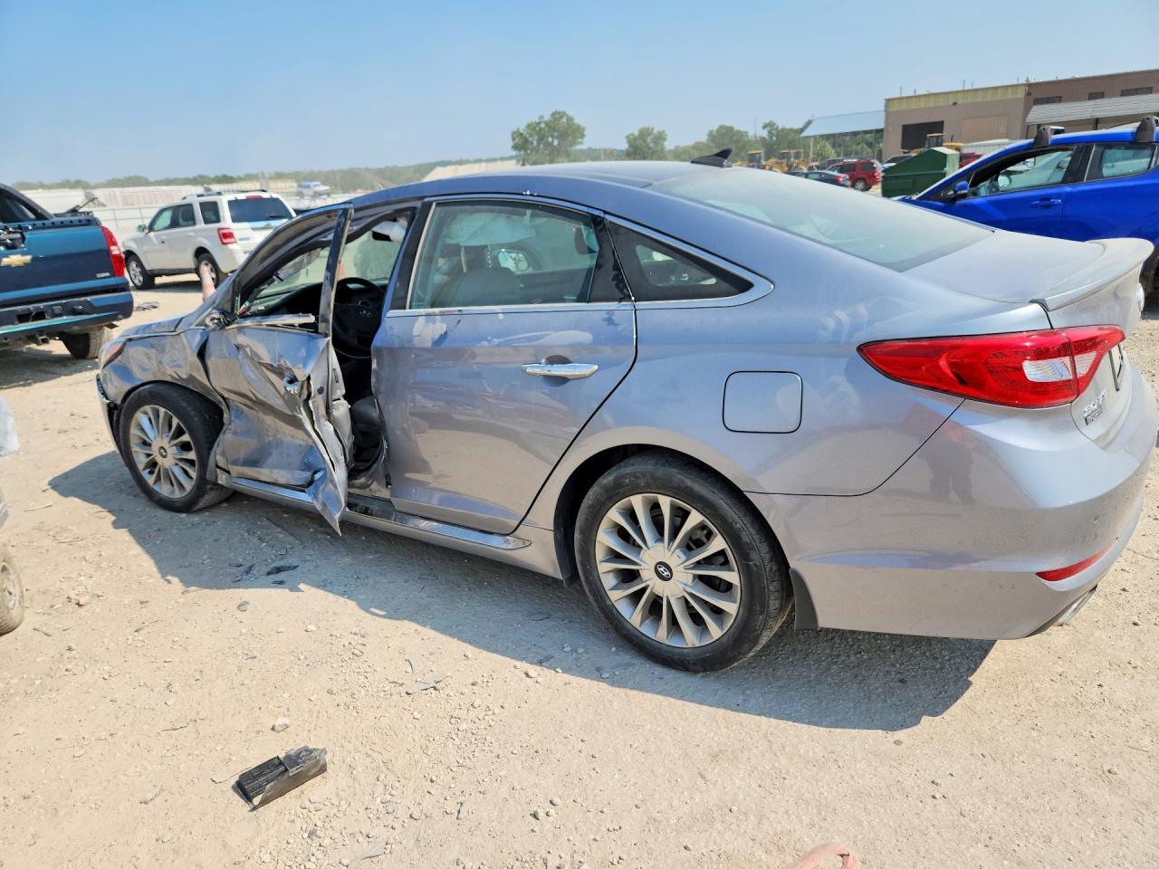 2015 Hyundai Sonata Limited Silver vin: 5NPE34AF7FH169628