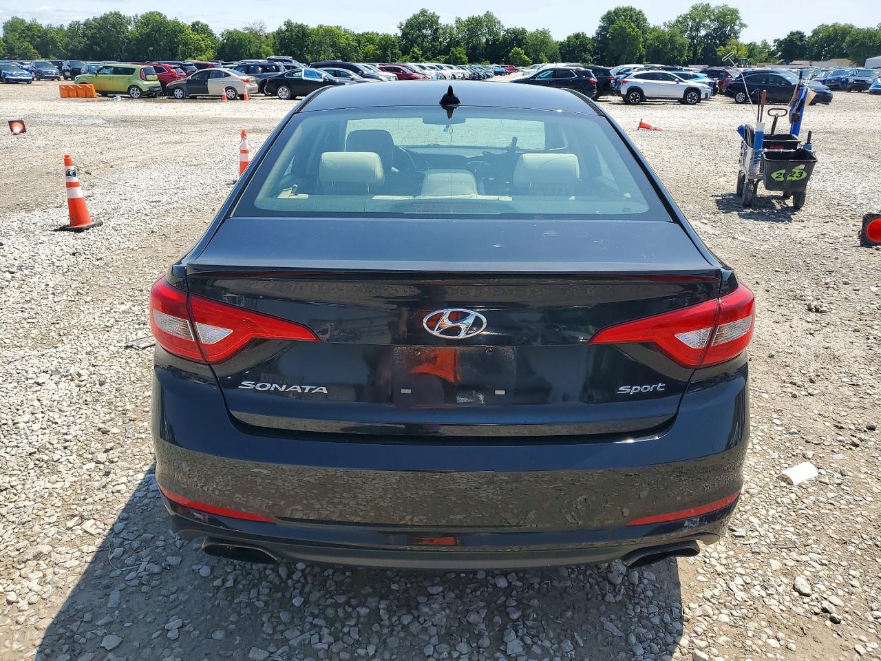 2015 Hyundai Sonata Sport Черный vin: 5NPE34AF7FH218343