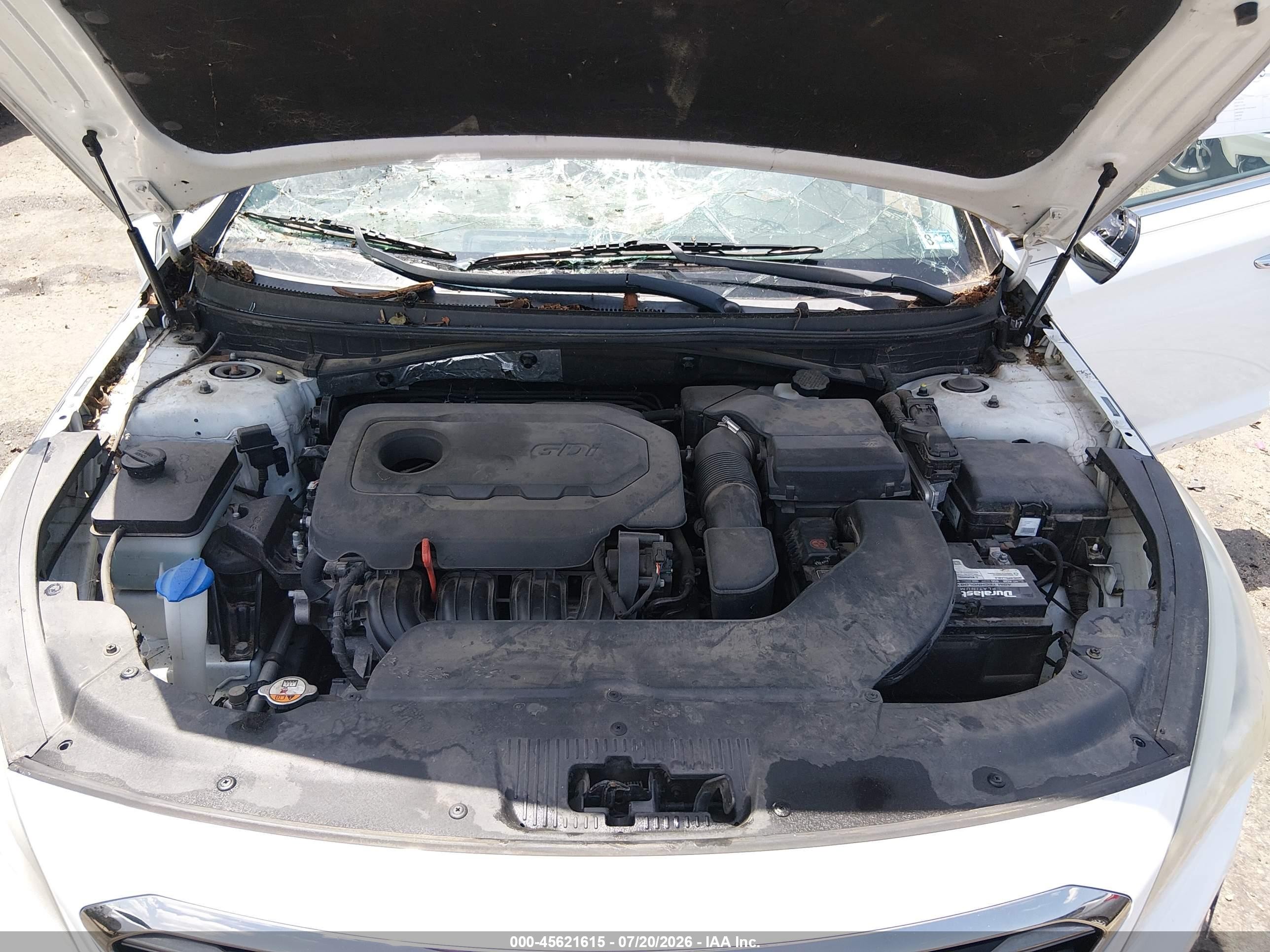 2015 Hyundai Sonata Limited White vin: 5NPE34AF7FH220111