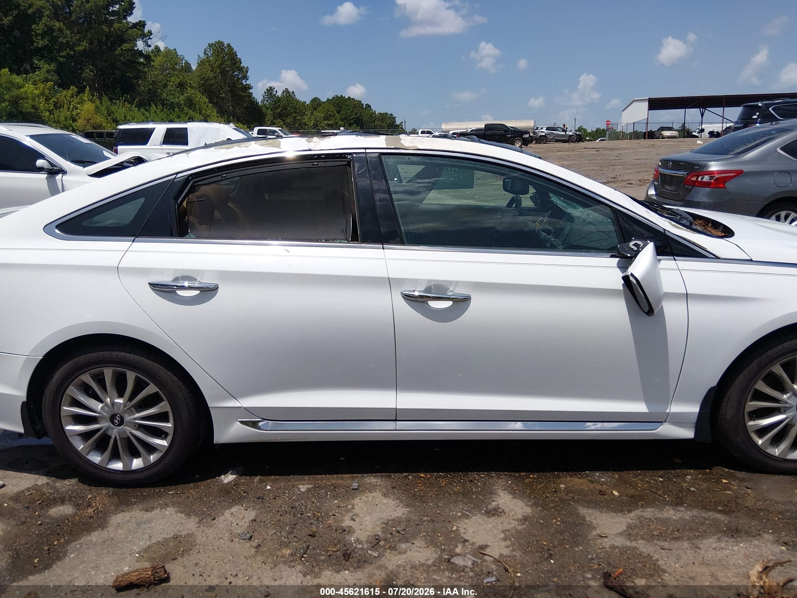 2015 Hyundai Sonata Limited White vin: 5NPE34AF7FH220111