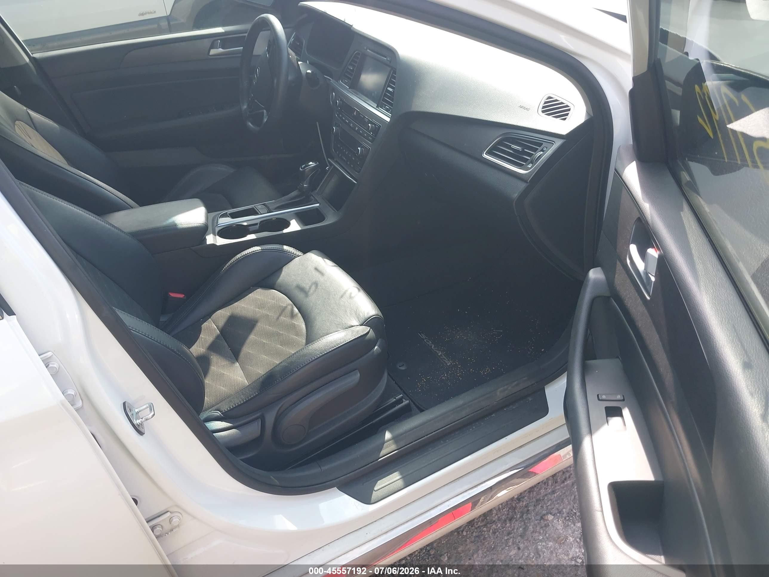 2015 Hyundai Sonata Sport White vin: 5NPE34AF7FH230136