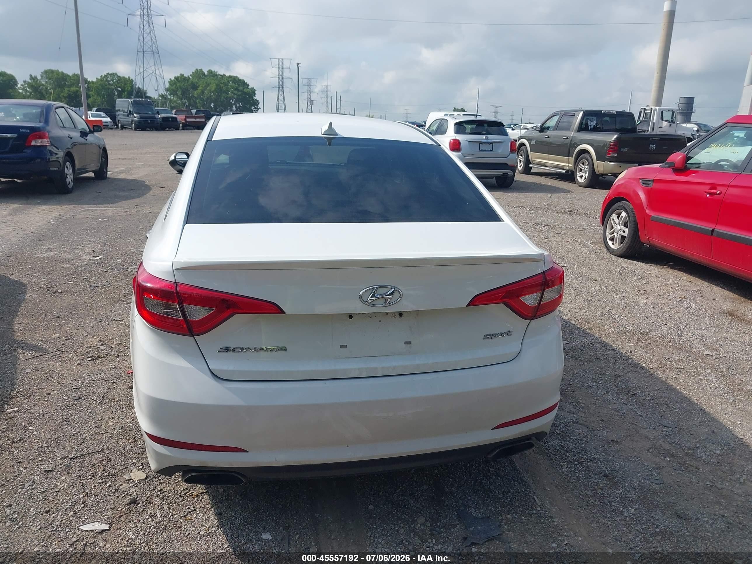 2015 Hyundai Sonata Sport White vin: 5NPE34AF7FH230136