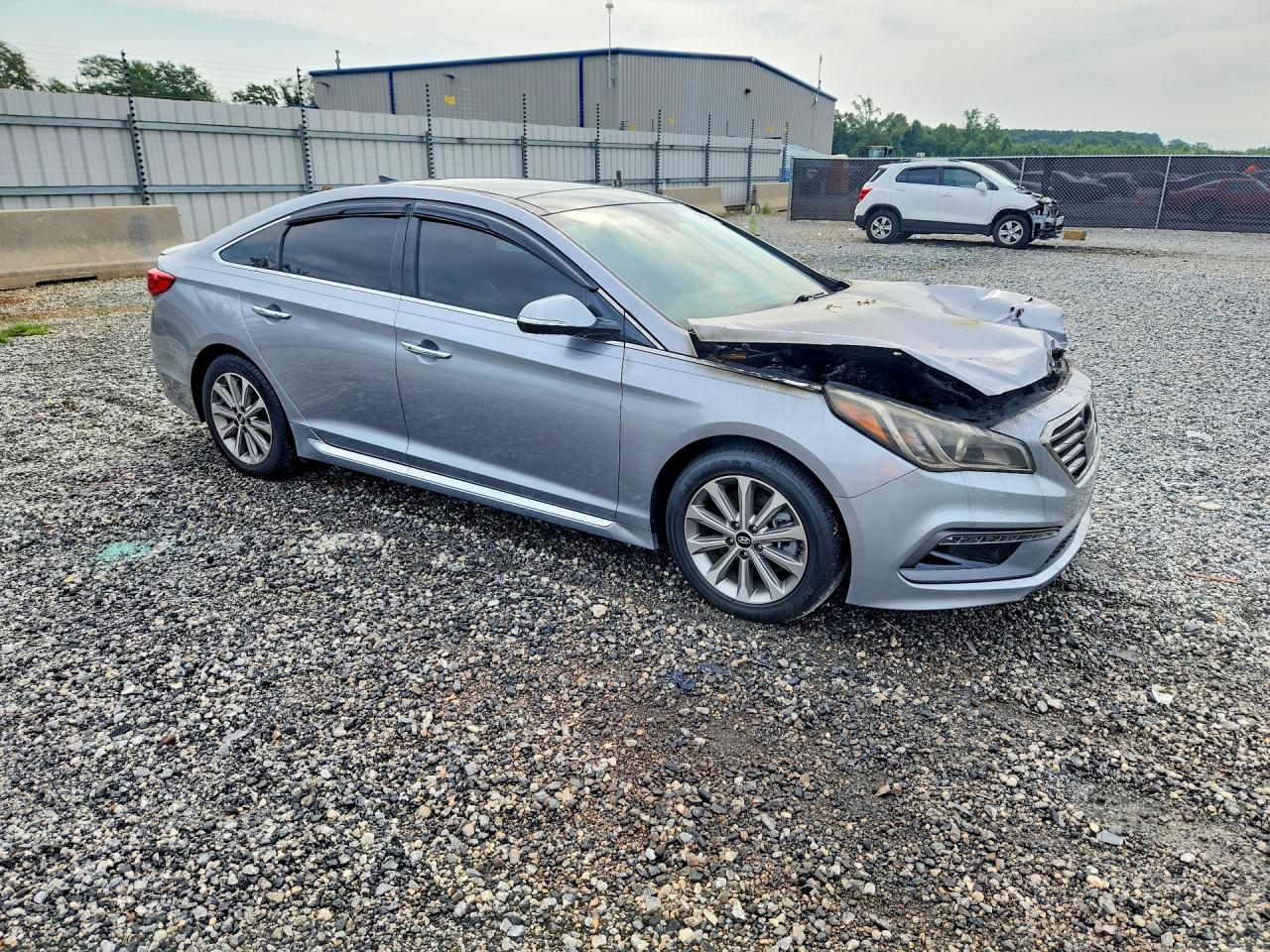 2016 Hyundai Sonata Limited Silver vin: 5NPE34AF7GH273456