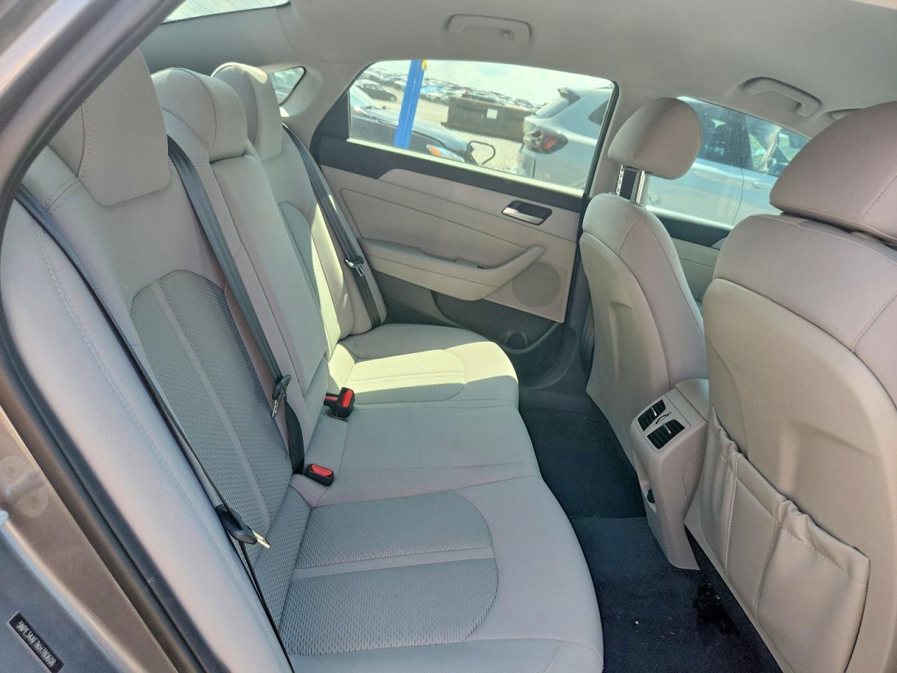 2019 Hyundai Sonata Sel Gray vin: 5NPE34AF7KH780608