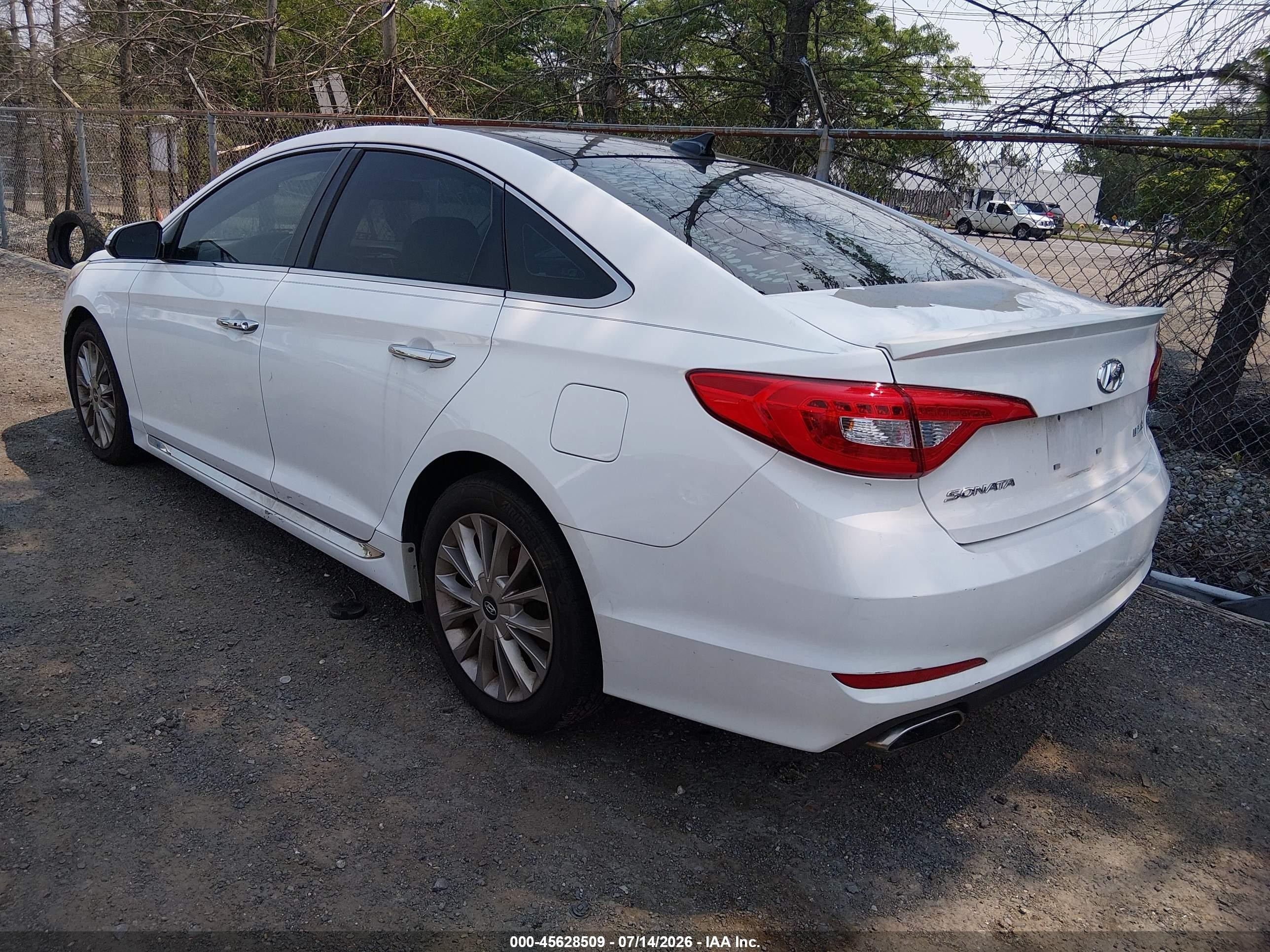 2015 Hyundai Sonata Limited Белый vin: 5NPE34AF8FH027191