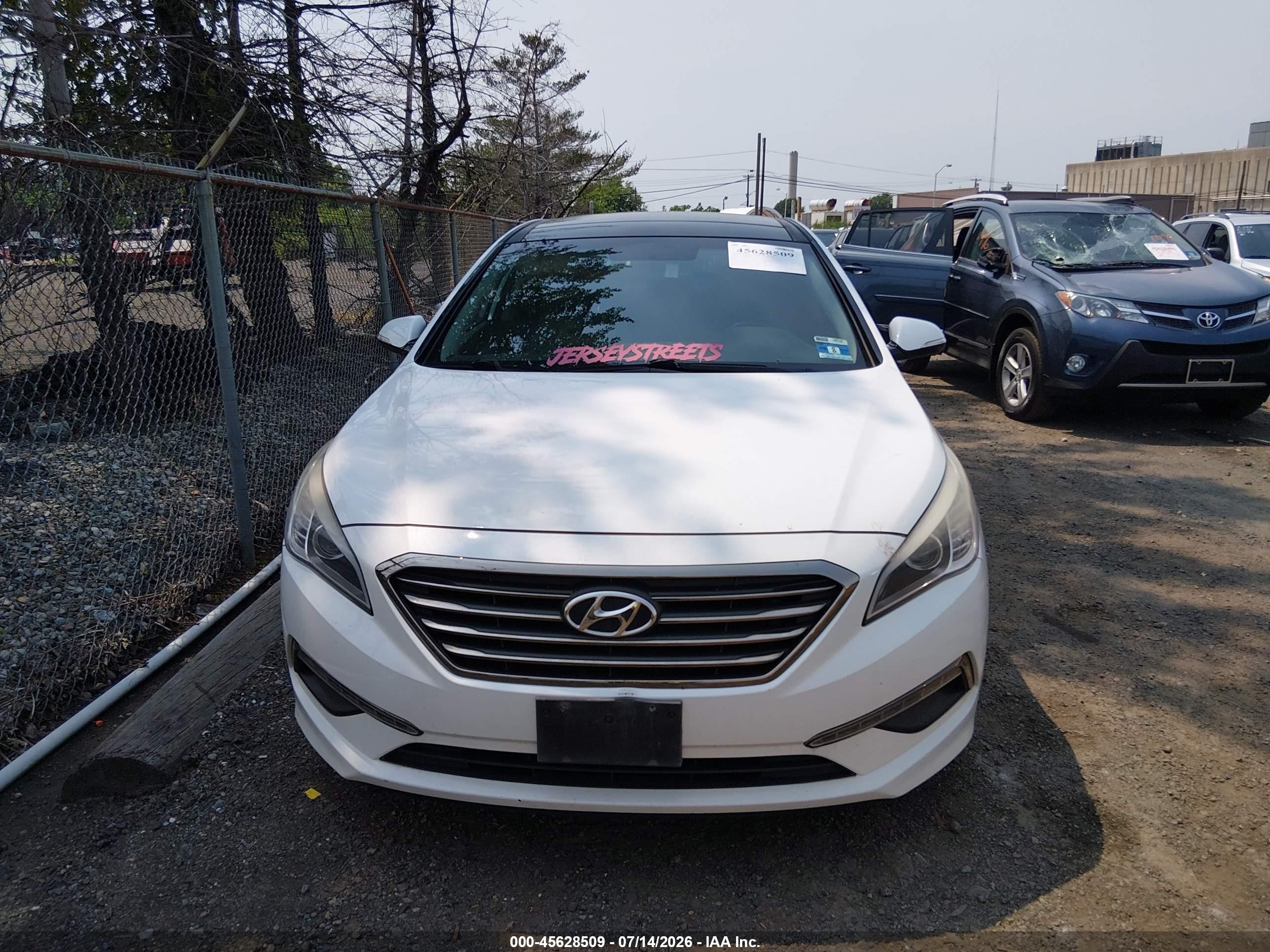 2015 Hyundai Sonata Limited Белый vin: 5NPE34AF8FH027191