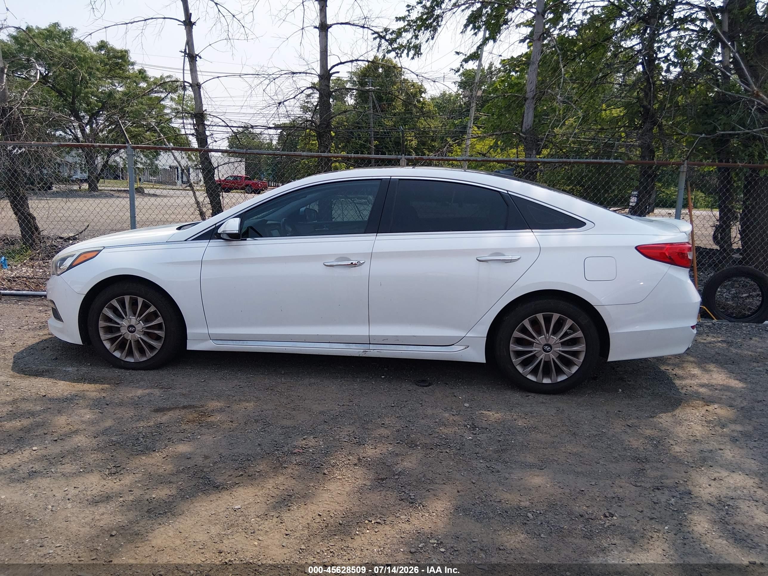2015 Hyundai Sonata Limited Белый vin: 5NPE34AF8FH027191