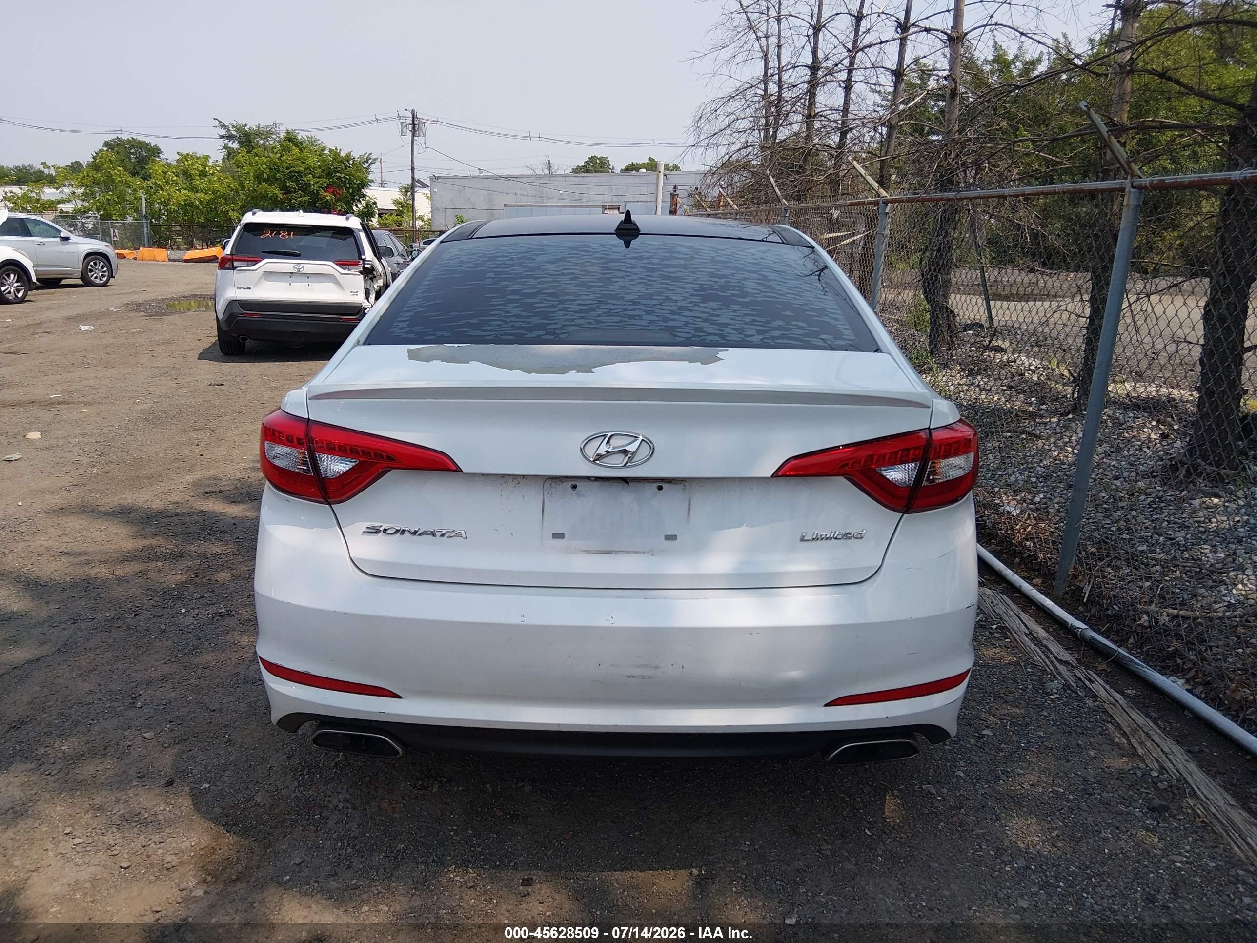 2015 Hyundai Sonata Limited Белый vin: 5NPE34AF8FH027191