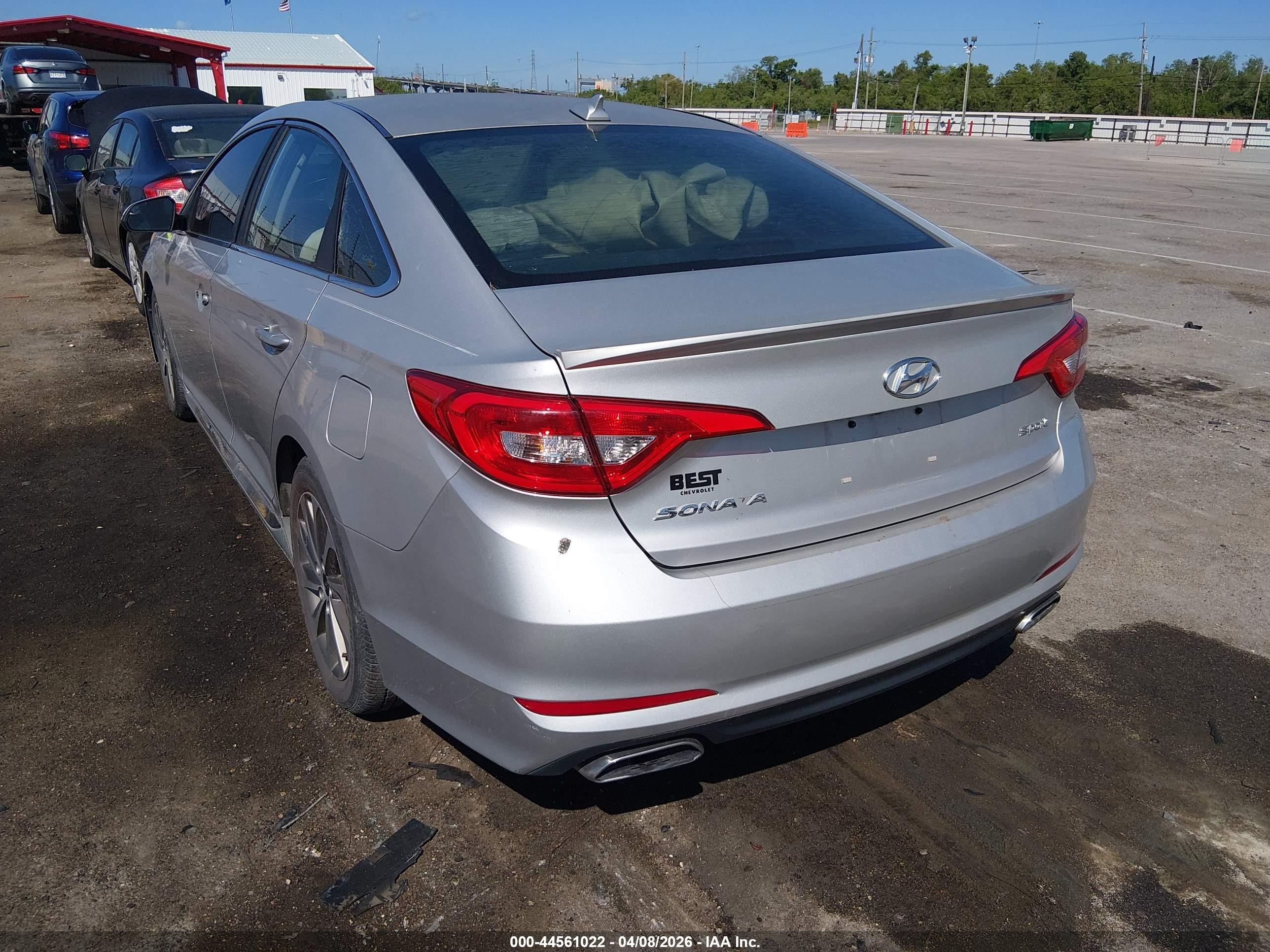 2015 Hyundai Sonata Sport Silver vin: 5NPE34AF8FH029975
