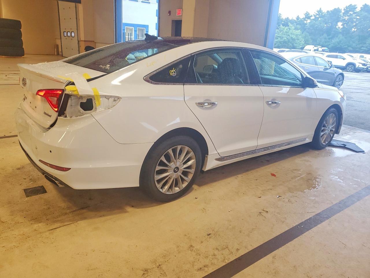 2015 Hyundai Sonata Limited White vin: 5NPE34AF8FH045416