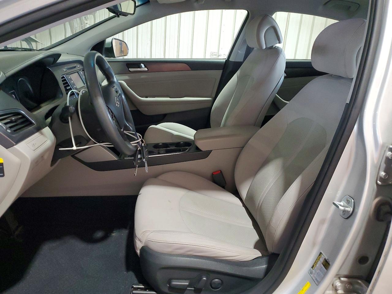 2015 Hyundai Sonata Sport Silver vin: 5NPE34AF8FH048154