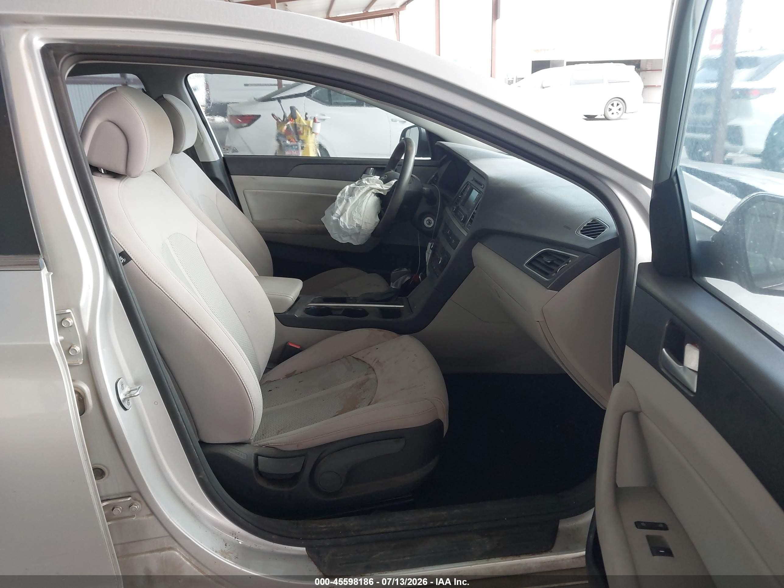 2015 Hyundai Sonata Sport Silver vin: 5NPE34AF8FH050423