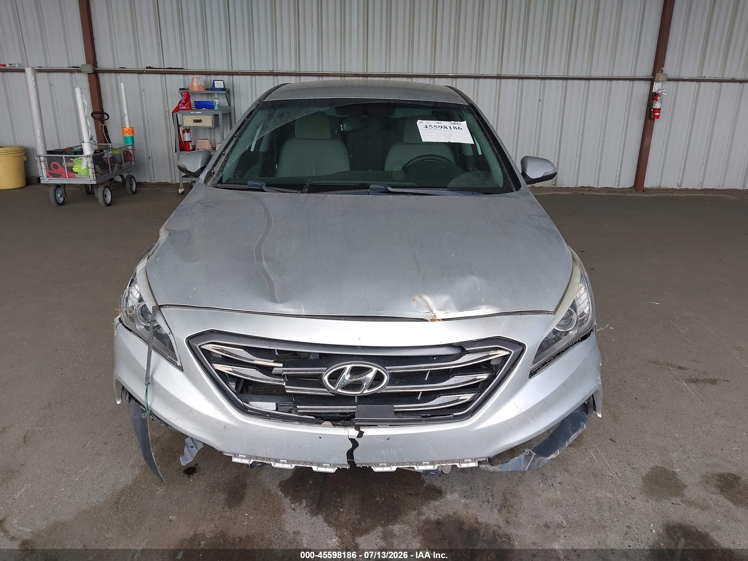2015 Hyundai Sonata Sport Silver vin: 5NPE34AF8FH050423