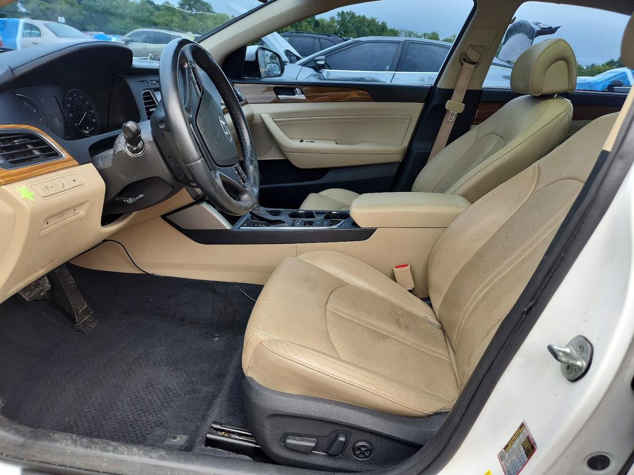 2015 Hyundai Sonata Limited Белый vin: 5NPE34AF8FH076004