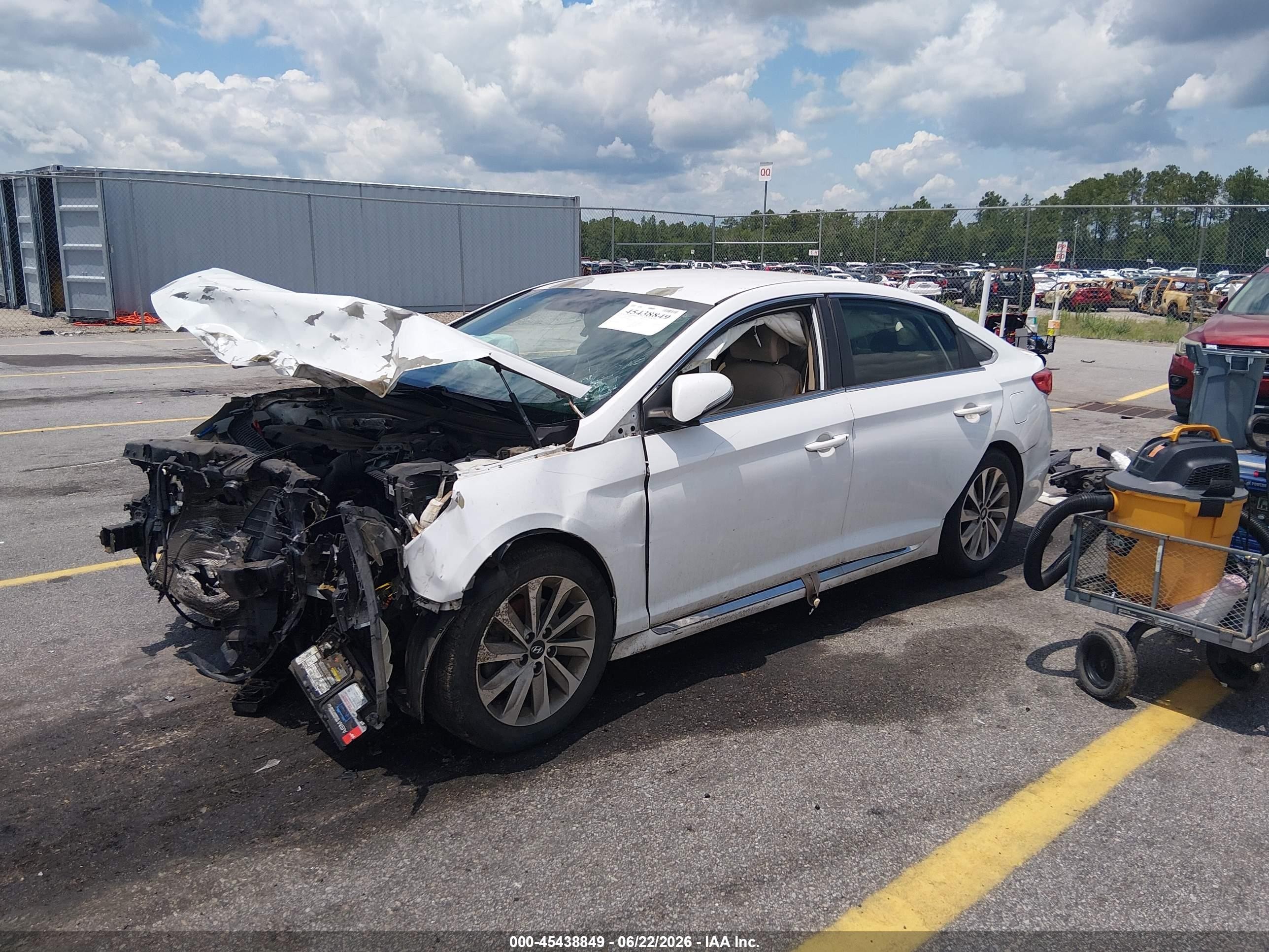 2015 Hyundai Sonata Sport White vin: 5NPE34AF8FH079002
