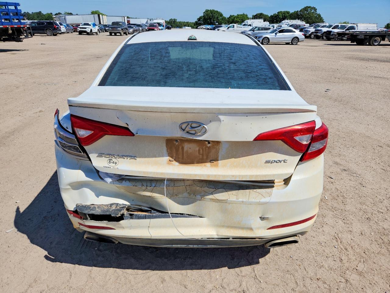 2015 Hyundai Sonata Sport White vin: 5NPE34AF8FH098682