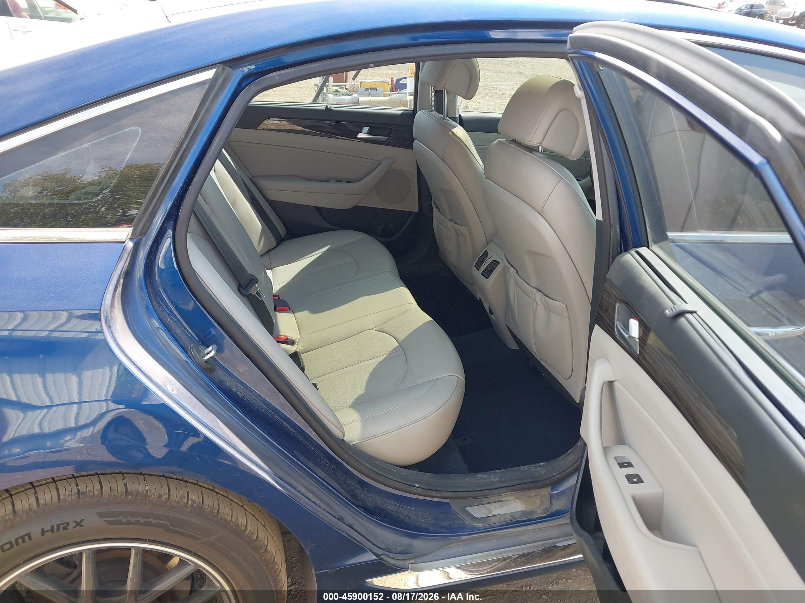 2015 Hyundai Sonata Limited Blue vin: 5NPE34AF8FH099251