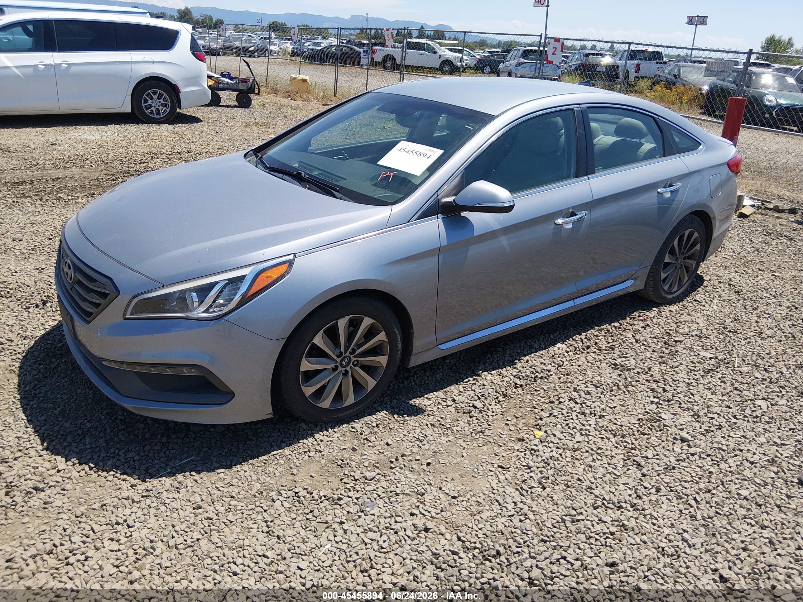 2015 Hyundai Sonata Sport Silver vin: 5NPE34AF8FH135259