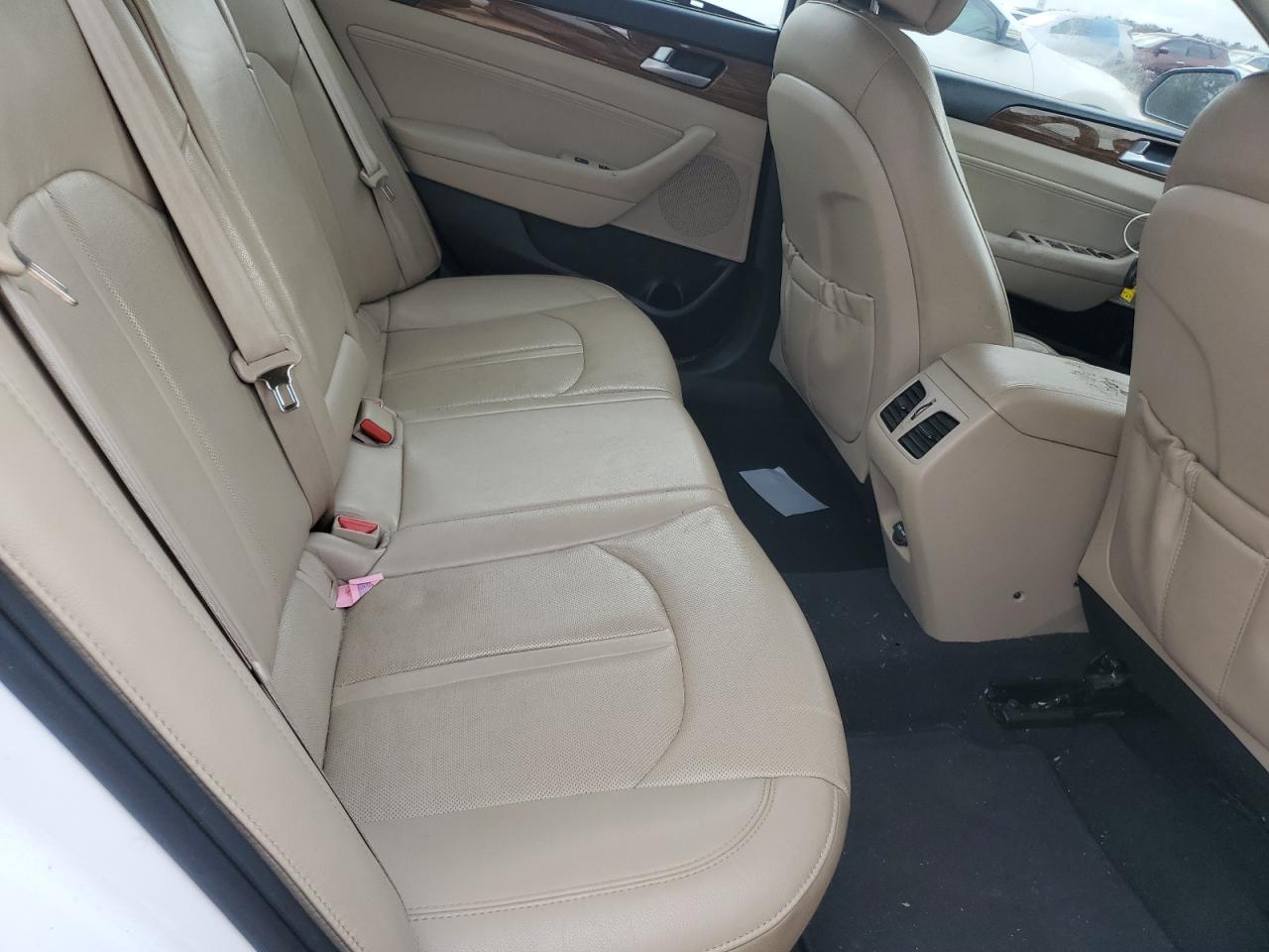 2015 Hyundai Sonata Sport White vin: 5NPE34AF8FH144673