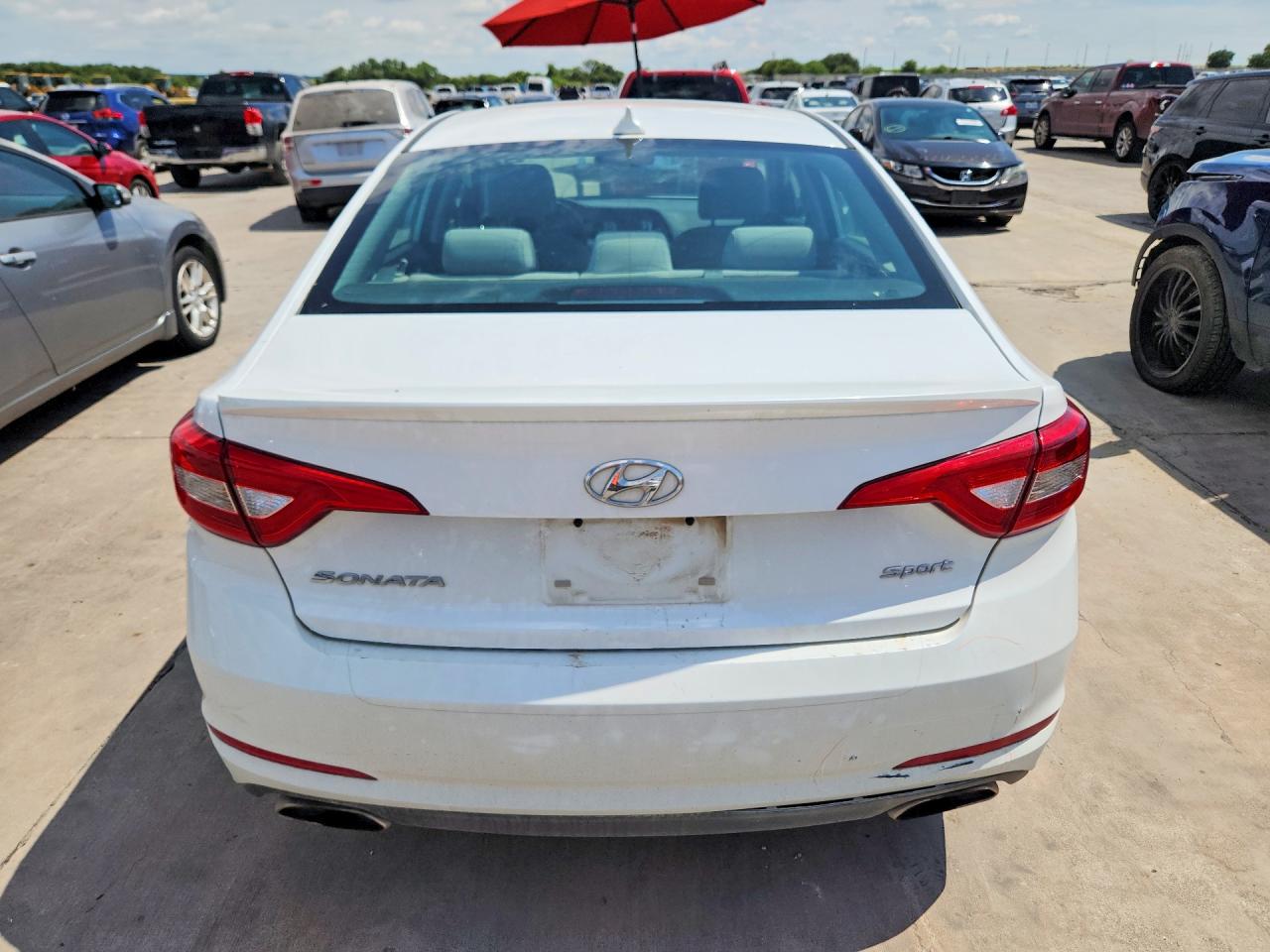 2015 Hyundai Sonata Sport Белый vin: 5NPE34AF8FH218268