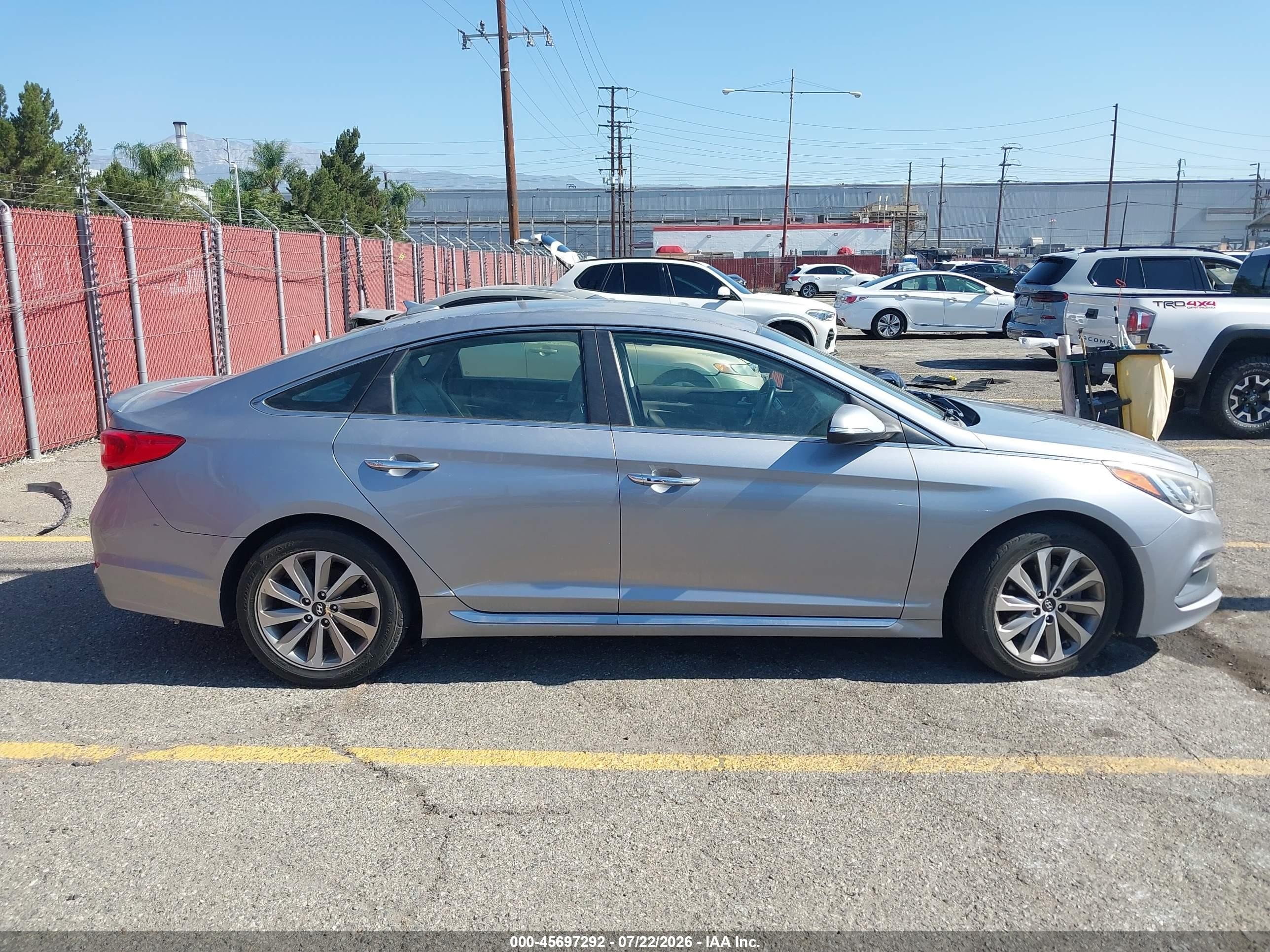 2015 Hyundai Sonata Sport Silver vin: 5NPE34AF8FH231019
