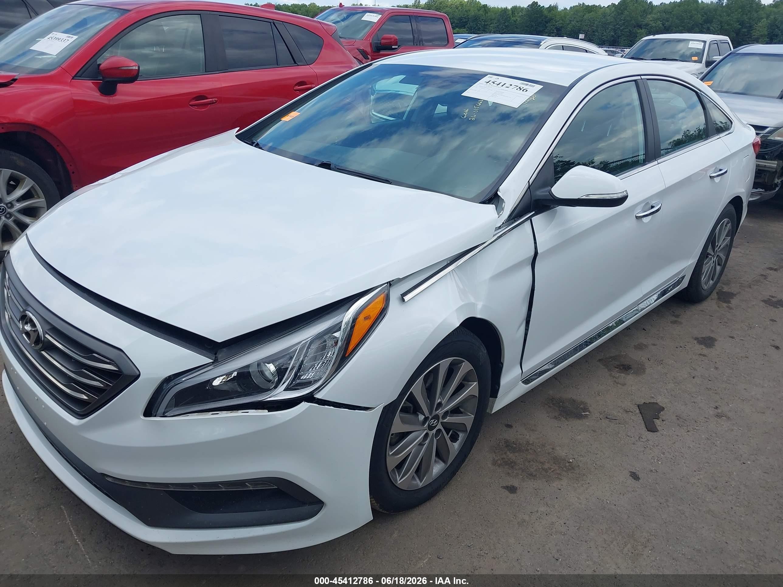 2015 Hyundai Sonata Sport White vin: 5NPE34AF8FH233112