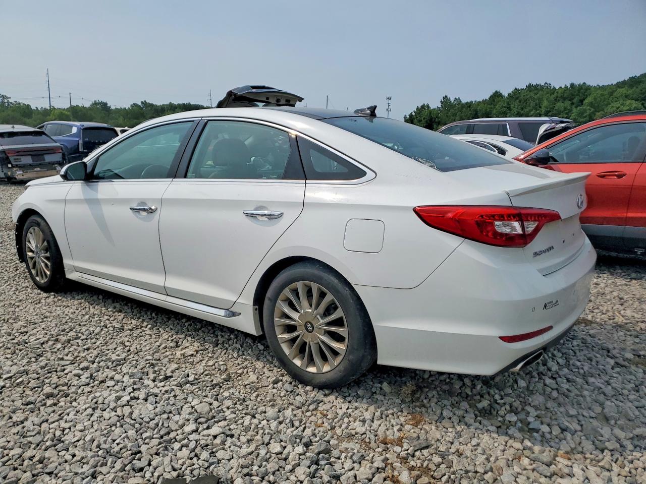 2015 Hyundai Sonata Sport 4d Seda Белый vin: 5NPE34AF8FH248404